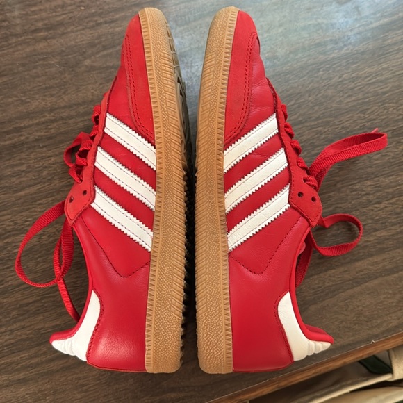Adidas Samba Red Sneakers - Picture 4 of 6